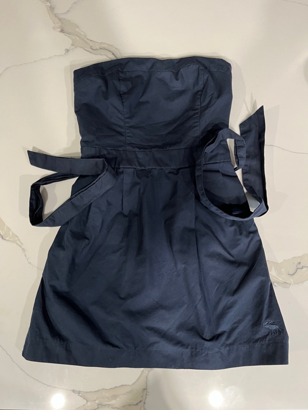 Abercrombie & Fitch Dark Navy Smocked Strapless Dress
